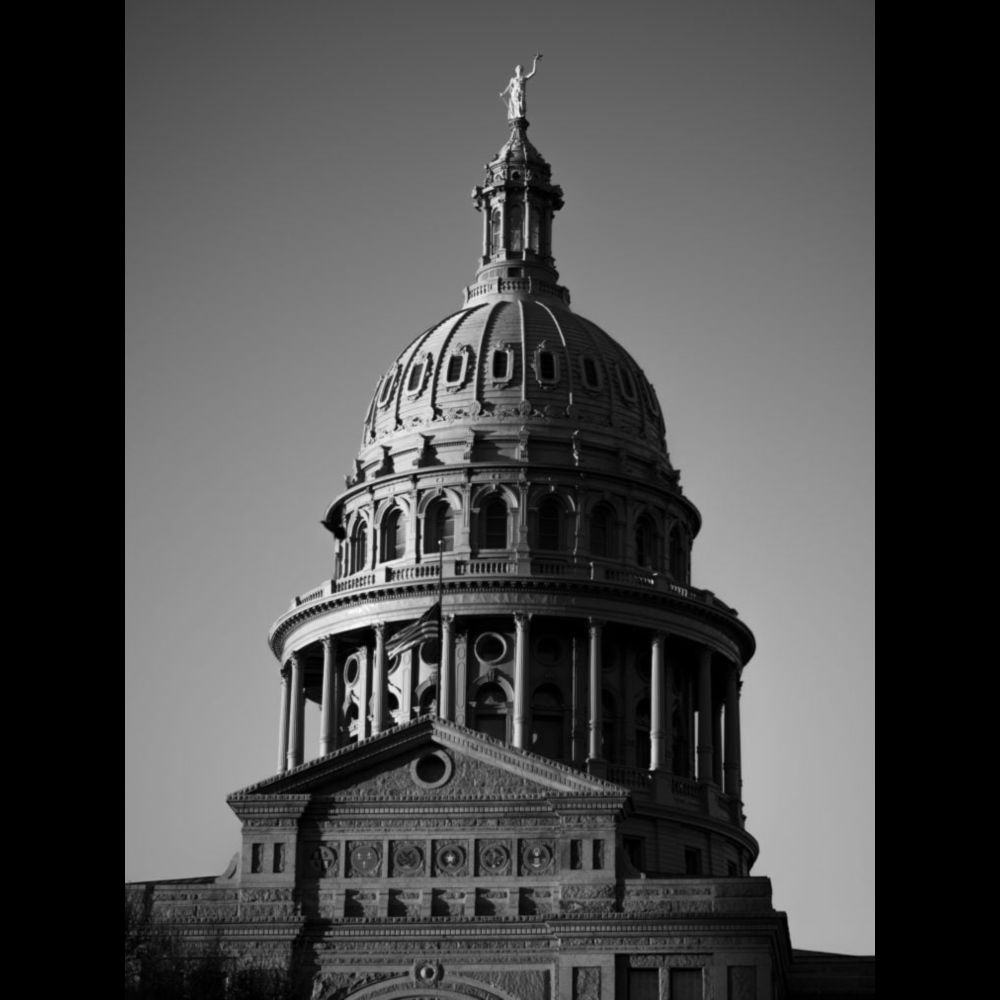 Texas Legislature Votes to Seize Immigration Authority from Feds