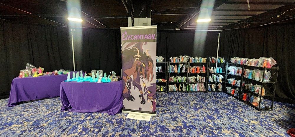 Lycantasy's Furry Migration table set up