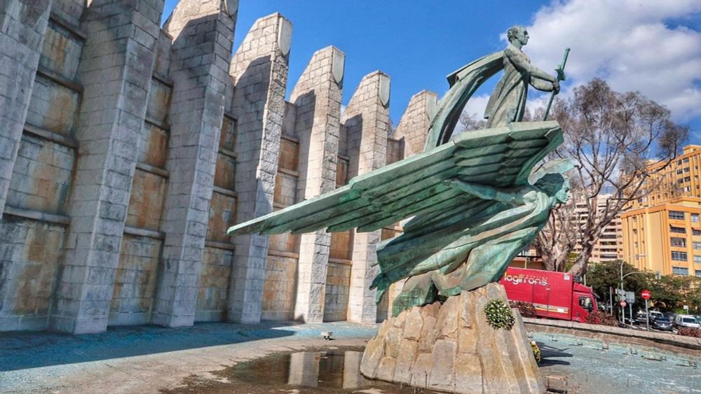 El Cabildo de Tenerife protege el monumento a Franco de Santa Cruz