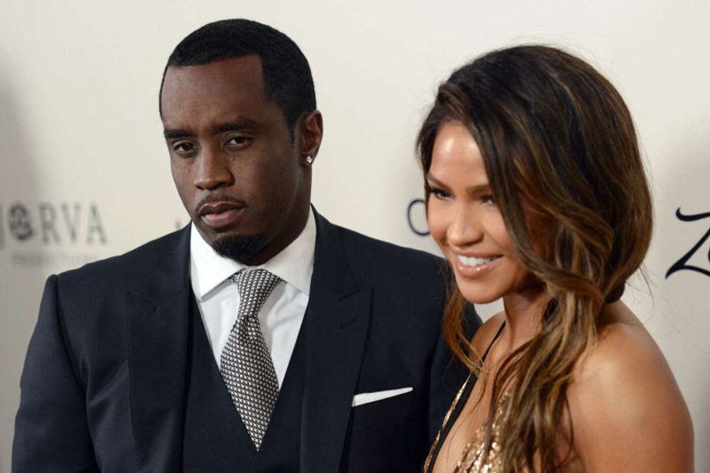 Le rappeur Sean Combs, alias « Puff Daddy », présente ses excuses après la diffusion d’une vidéo montrant un déchaînement de violence contre son ex-compagne