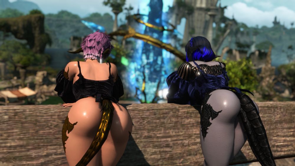 FFXIV Au ra characters, Mamani and Odtsetseg, leaning forward on a railing at the same camp, chatting away while bathing in the glow from the aetheryte.
Both are bottomless, tails swinging in the gentle breeze.