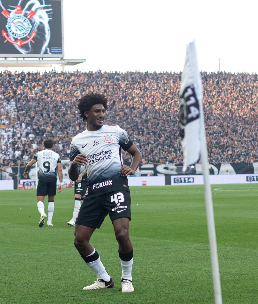 Último Corinthians e Flamengo teve vitória crucial do Timão no Campeonato Brasileiro