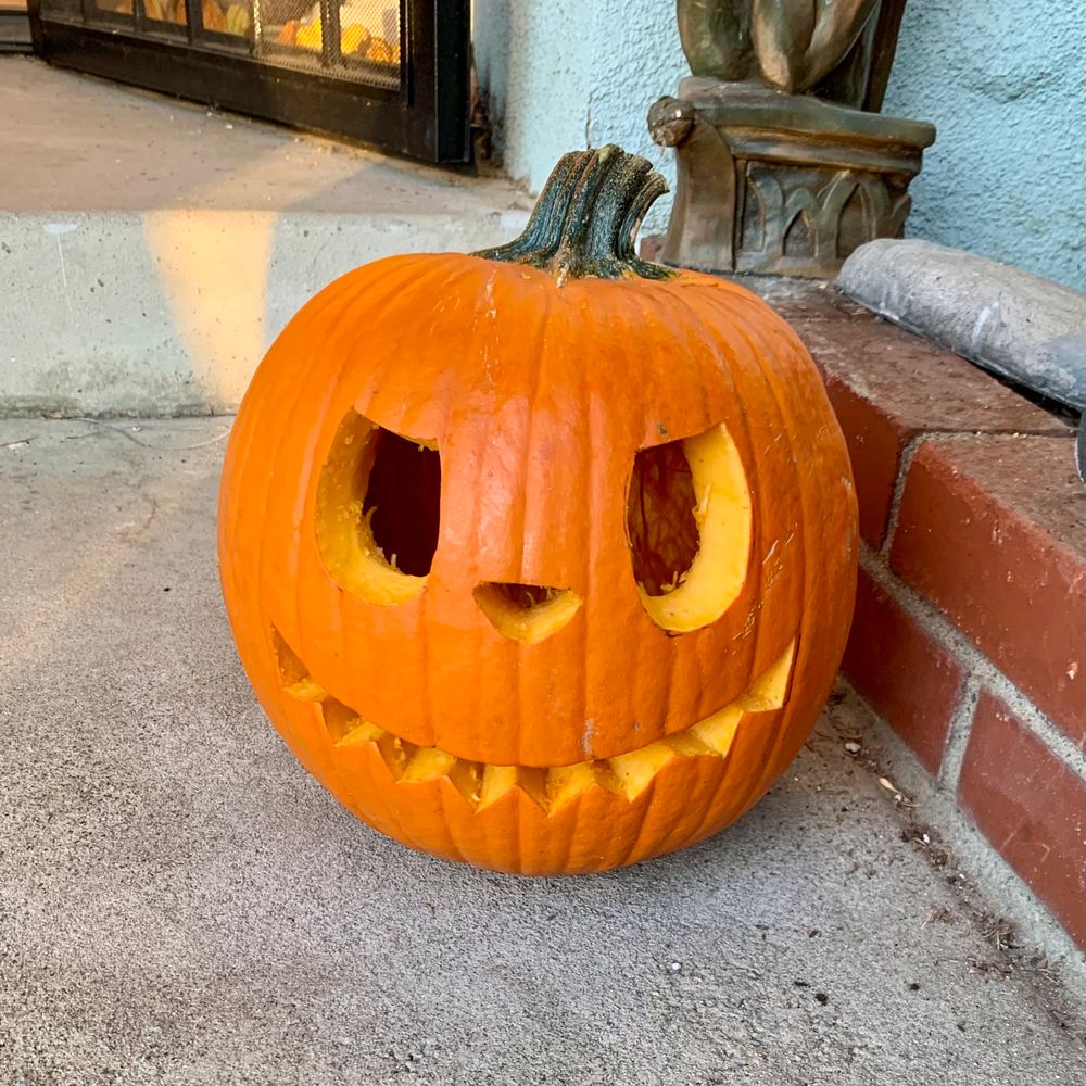 Jack-o-lantern with a labubu face
