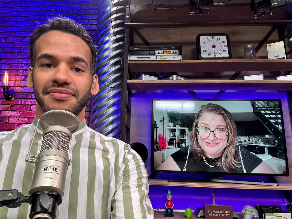 Mikah Sargent and Amanda Silberling are shown having a conversation on the podcast Tech News Weekly.