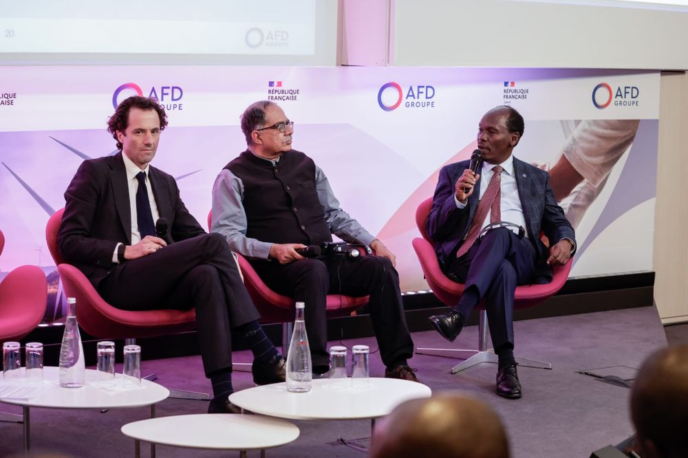 Martin TIsné, Sharad Sharma, William Kabogo GITAU