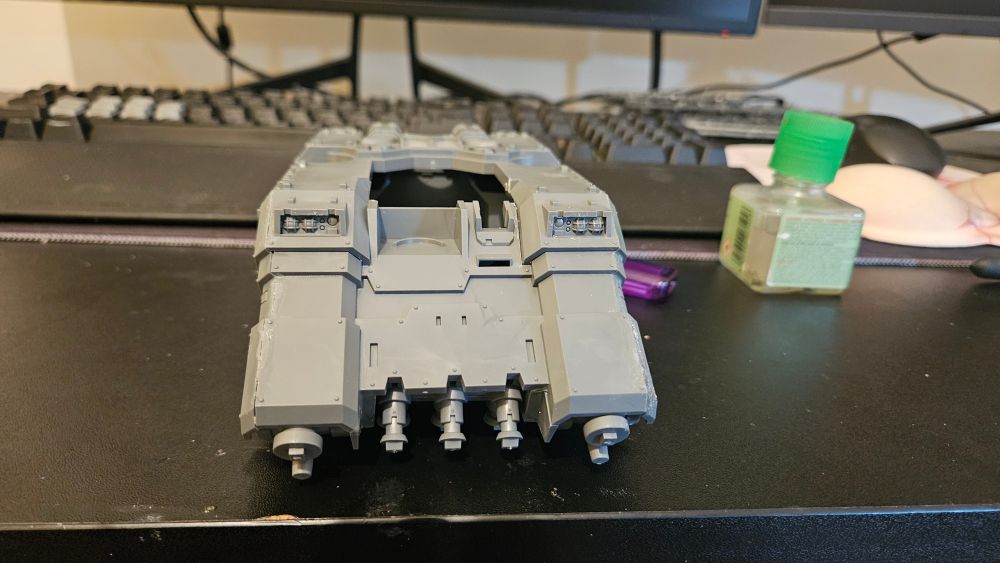 Hover tank used by the space marines for troop transport.
Fun fact, its hover capabilities push the ground under it so hard that it's able to crush rocks and flatten terrain.

Work in progress ofc