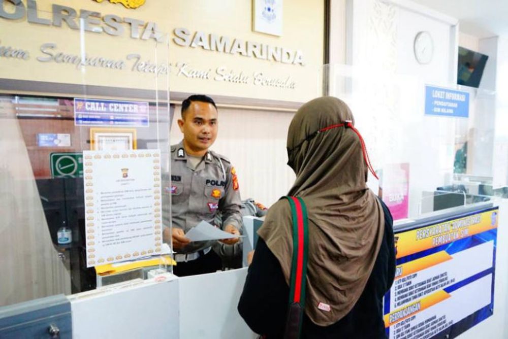 Tinjau Polresta Samarinda, BPJS Kesehatan Evaluasi Syarat JKN bagi Pemohon SIM |Republika Online