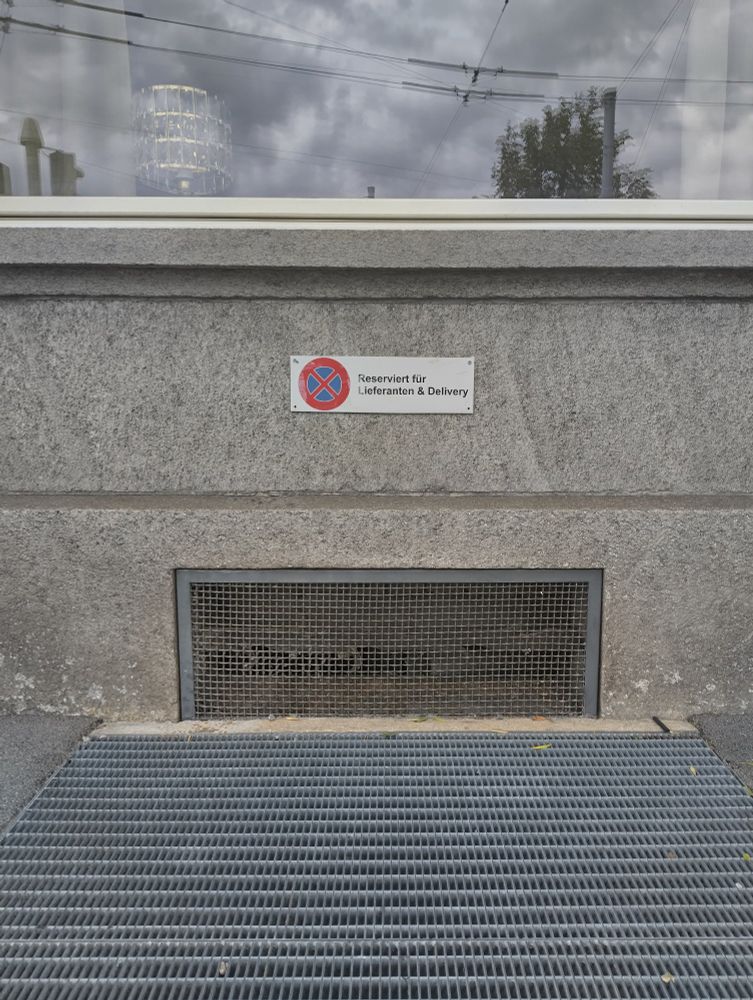 Reserviert für Lieferanten und Delivery 