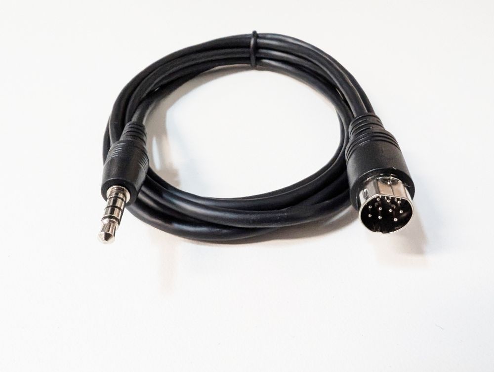 Mobilinkd TNC cable for Yaesu FTM mobile radios.