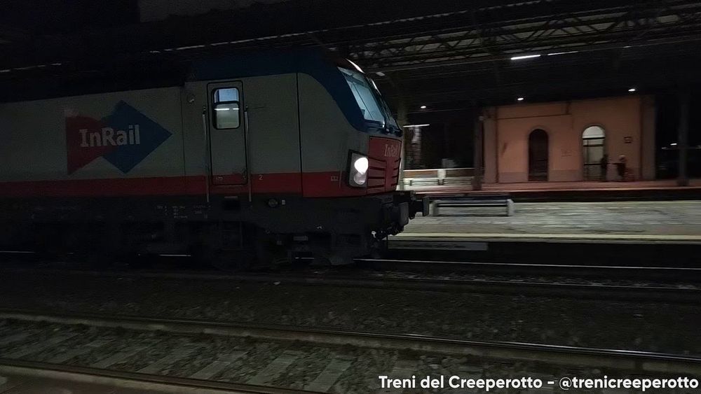 Treno Merci con Vectron E191.100 InRail in transito a Livorno Centrale (13/12/2023)