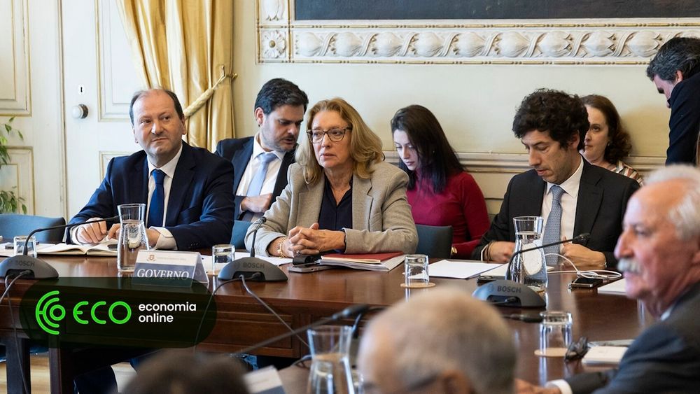 É mais uma medida da Agenda do Trabalho Digno que o Governo quer rever, propondo que, afinal, sindicatos só possam convocar reuniões em empresas sem sindicalizados fora do horário de trabalho.