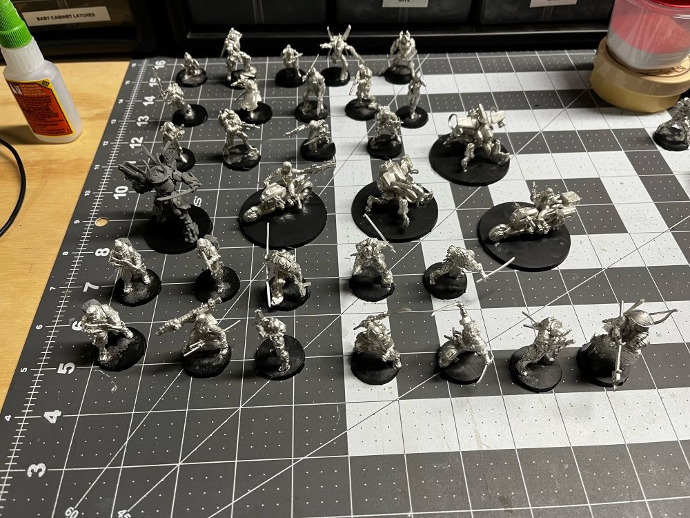 A collection of JSA and Aleph models for Infinity