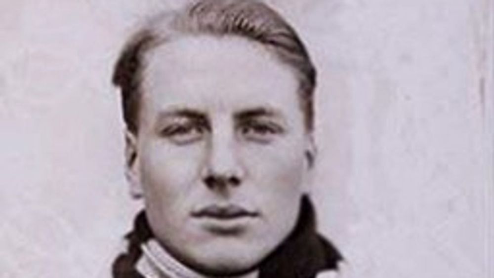 British adventurer's foot believed to have been found on Everest just over 100 years after disappearance