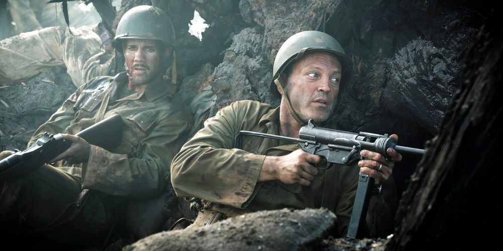 Mel Gibson's Oscar-Nominated WW2 Movie Is "Not Quite Authentic," Intense Battles Still Impress Historian