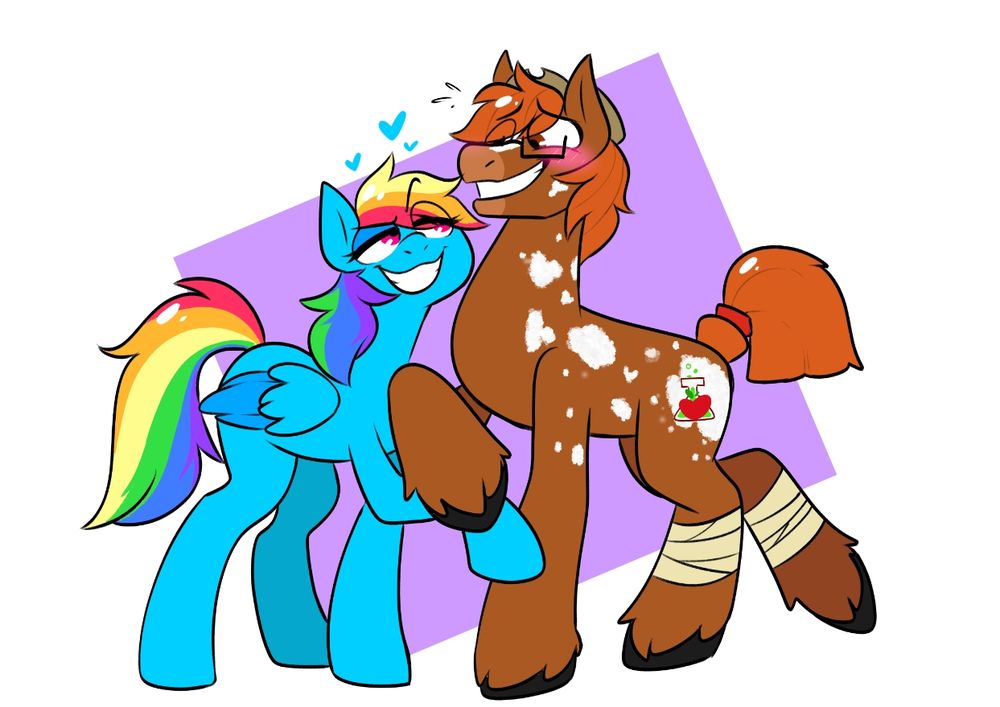 Newt first met Rainbow Dash after being use by AJ as a temporary cider storage tank (don't ask 😂). Dash tried to sneak some outta Newt by kissing him...but wound up getting nearly as blimped as he was. After they came down to size she asked him out on a proper date and the rest was history 🥰