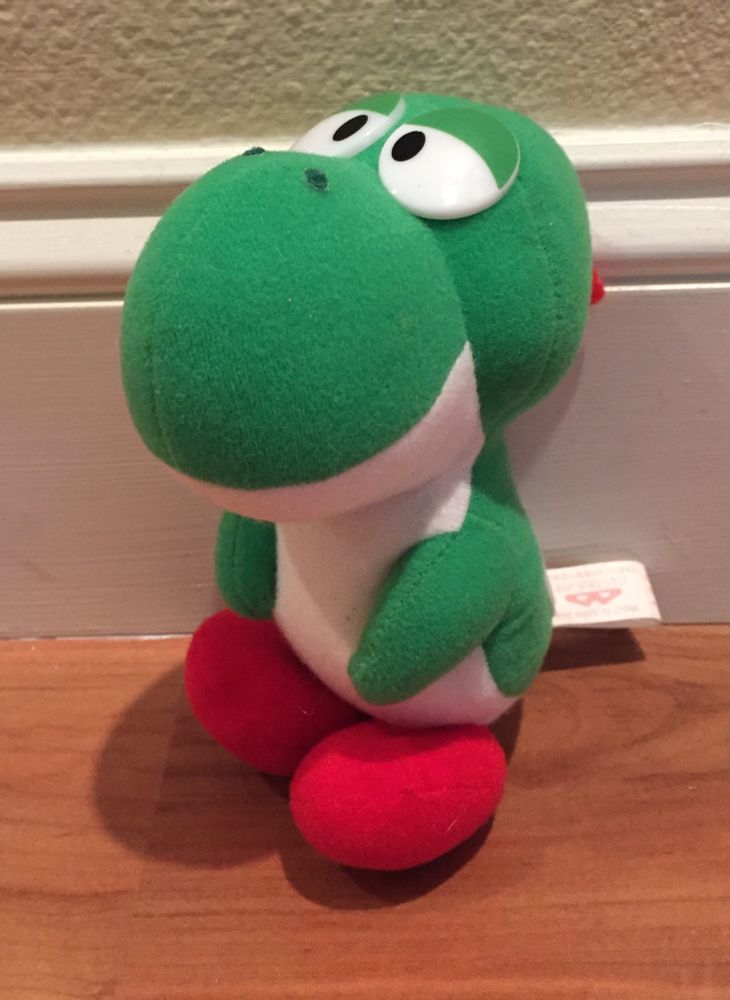 Old picture of the 1991 Banpresto Yoshi won in UFO catchers.