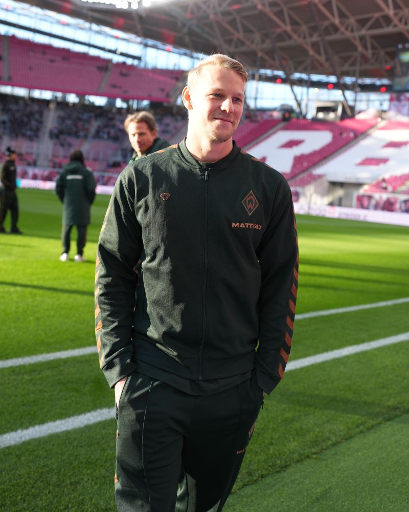 Grüll mit neuem Third Trainingsanzug