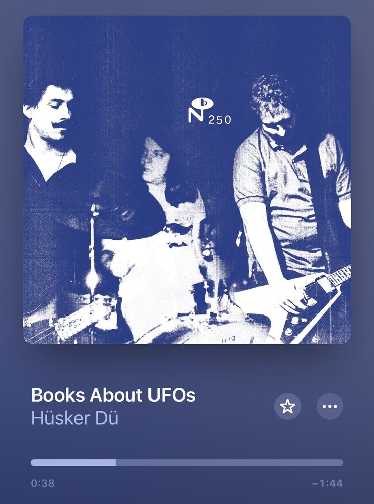 Hüsker Dü - Books About UFOs (Live). 
