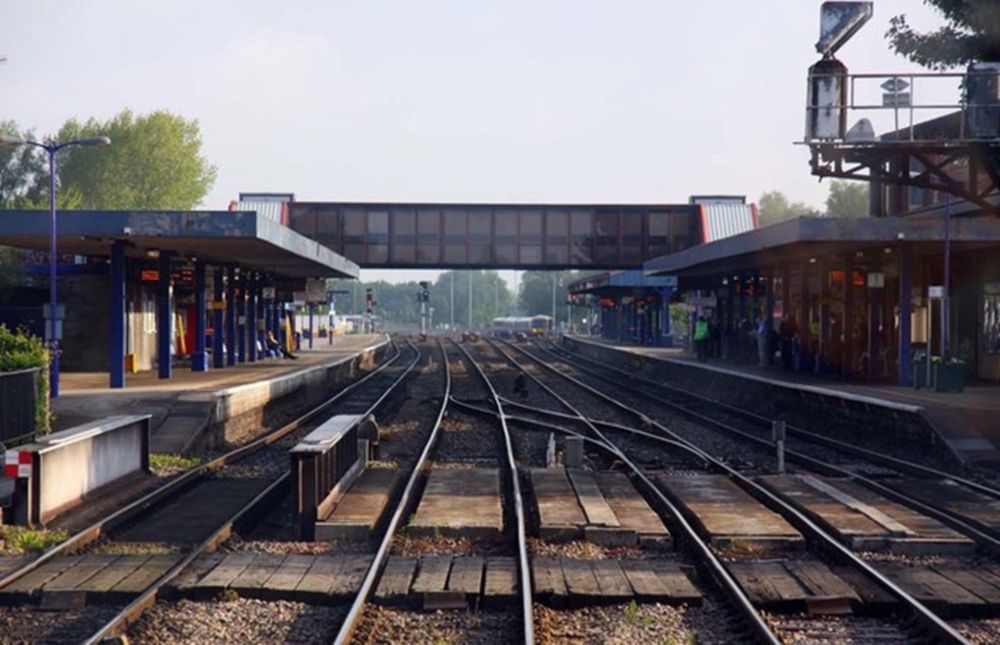 Call for UK Government to commit to devolving rail infrastructure powers to Wales