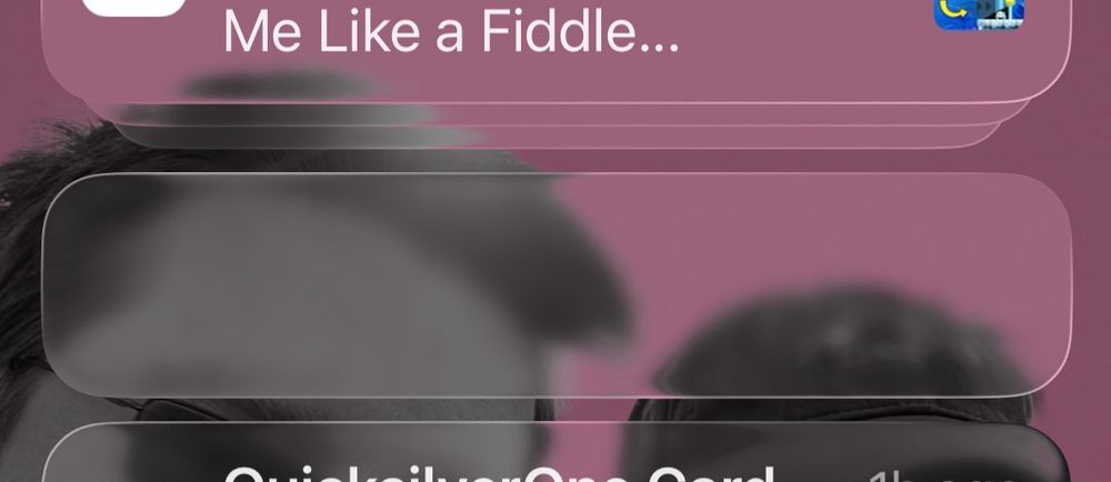 A blank notification on the lock screen. 