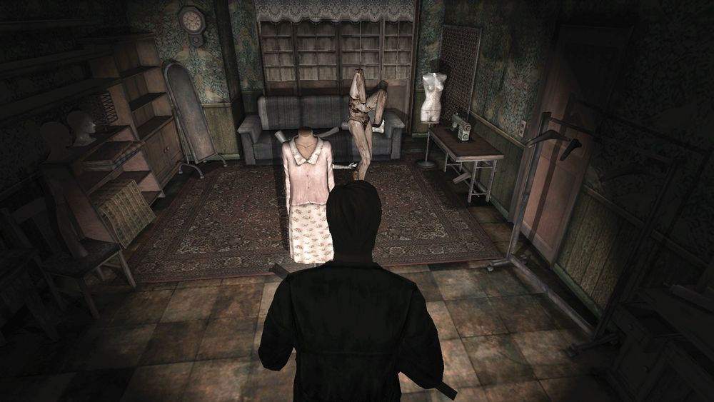 Screenshot of 3D survival horror game Silent Hill 2.