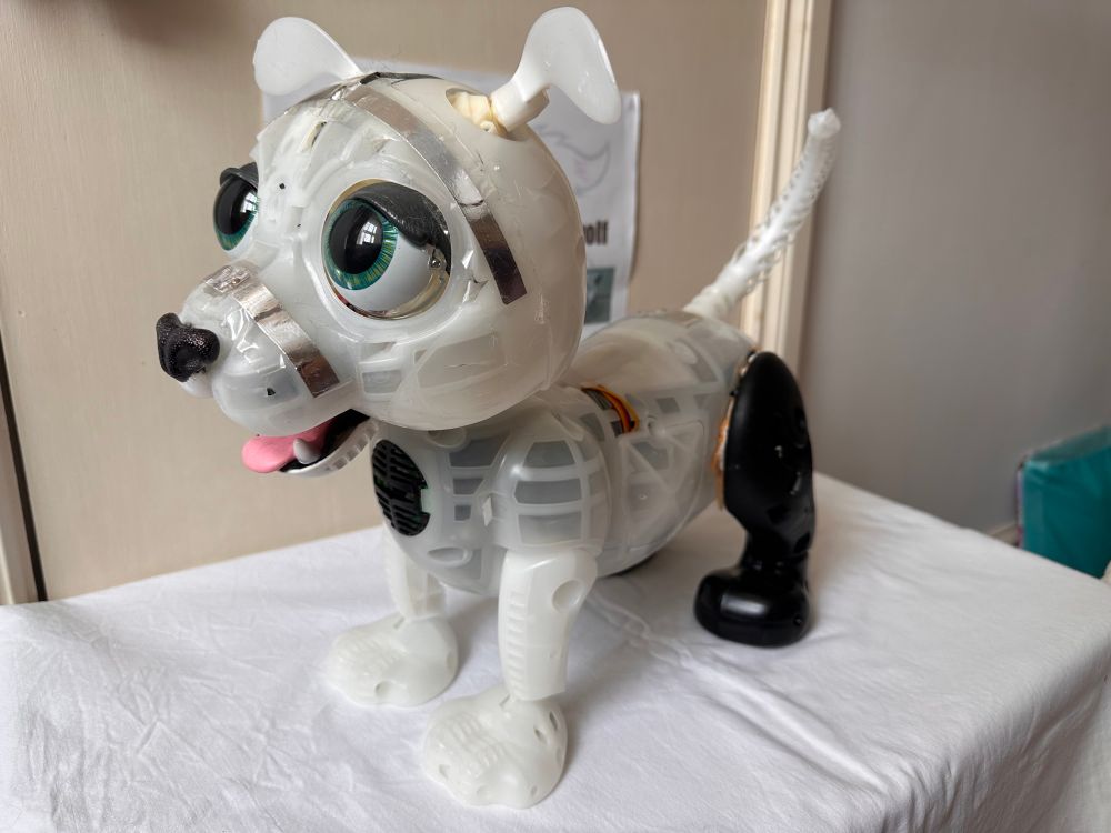 Photo of a Furreal Tyler Tiger animatronic minus fur