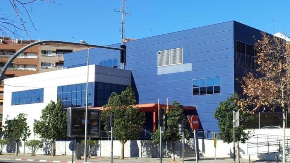 Detinguda la dona del servei de neteja de comissaries dels Mossos per robar material policial