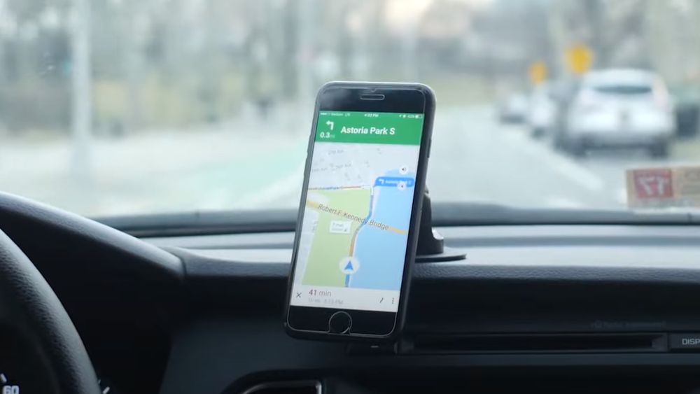 El Govern enviarà avisos al mòbil per informar els conductors de retencions: localització a temps real i senyals sonors