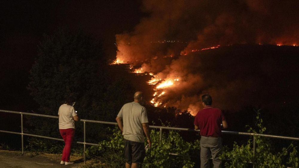 Detingut el presumpte autor de l'incendi d'Oímbra que ha deixat tres brigadistes ferits greus
