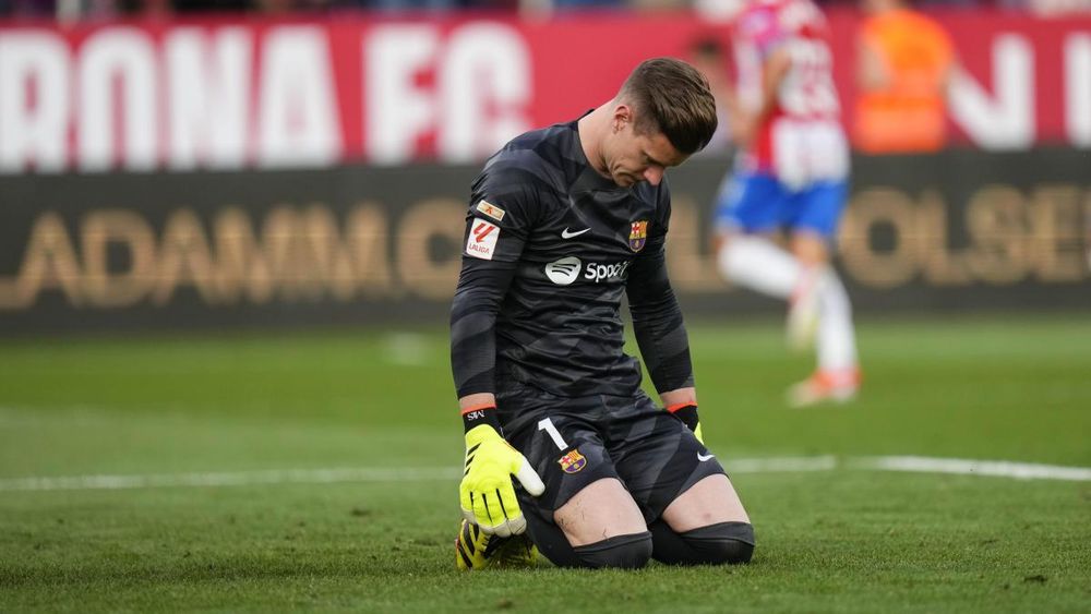 La Lliga resol que la lesió de Ter Stegen és de llarga durada: el Barça inscriurà aquest dijous Joan Garcia