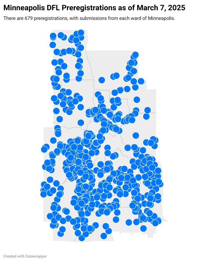 Map of the 13 Minneapolis ward districts with blue dots for each person who has preregistered with a nonattendee form. There are 679 blue dots and they often overlap.
