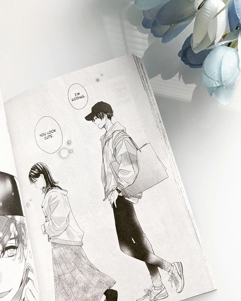 A panel from Gazing at the Star Next Door volume 1