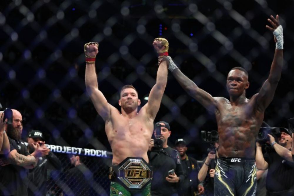 Dricus du Plessis had the perfect response to Drake betting $450,000 on him to lose to Israel Adesanya at UFC 305