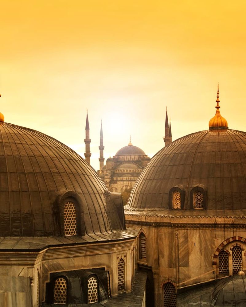 Photo of a mosque's distinctive shape in Istanbul's skyline. Istanbul is the classic starting point of the Orient Express trip in Agatha Christie's bestselling novel called Murder on the Orient Express. The book was so successful and has been turned into so many films that it has further mythologized the luxury railroad company and its Istanbul route.