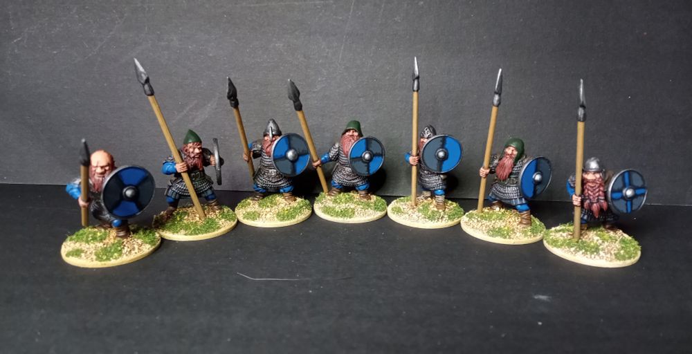 A group of Oarhmark spear-armed dwarves; shields up. 