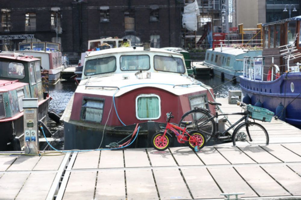 Waterways Ireland accused of 'gentrifying' Grand Canal Dock, as fees for houseboats set to soar