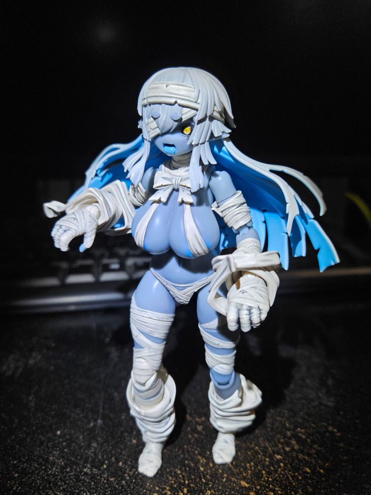 Zombie Grisa shambling on my desk