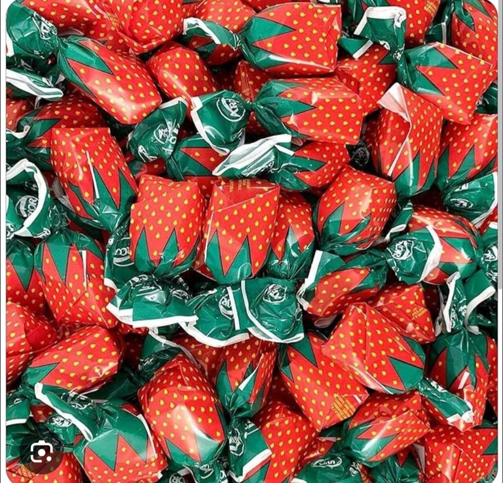 Strawberry candies 