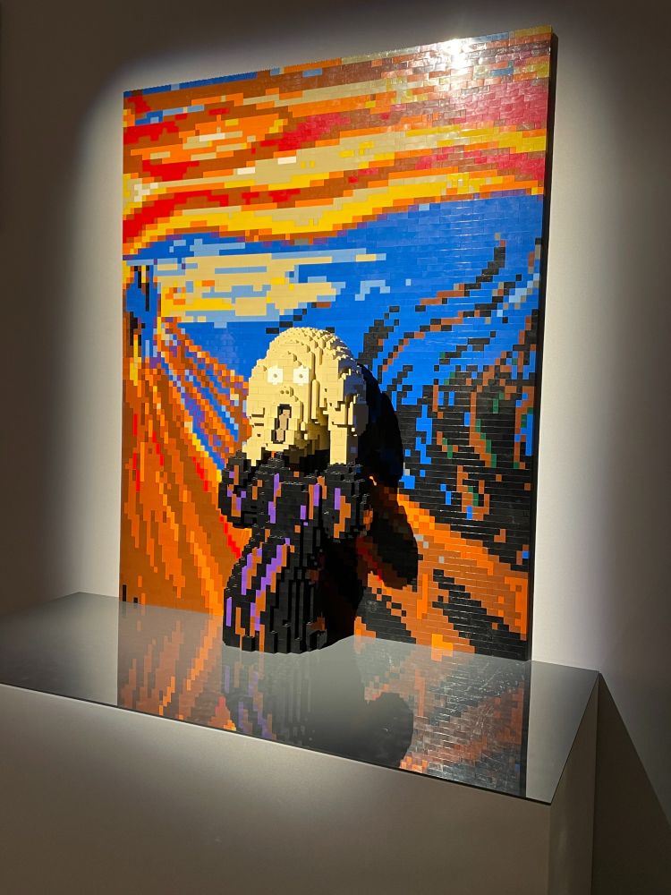 Edvard Munch's painting "The Scream" done with Lego Bricks