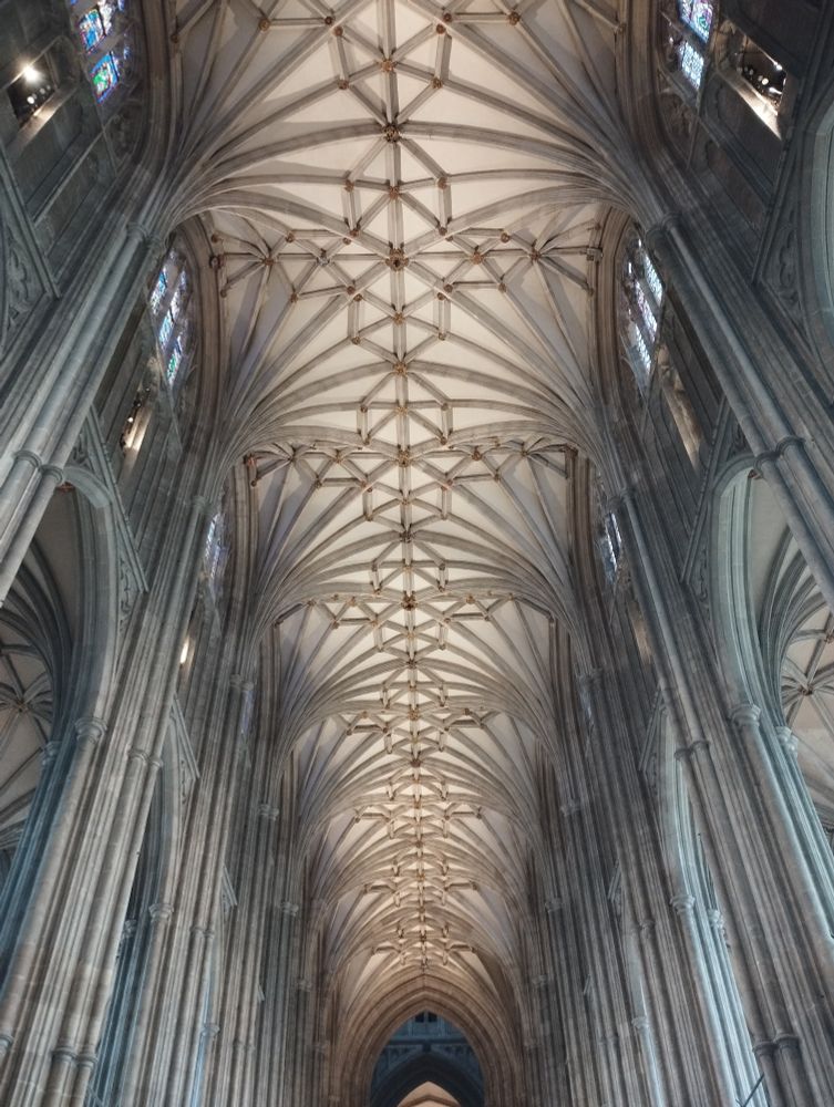 Ceiling of the main bit of Canterbury Cathedral 