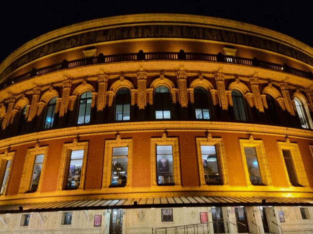 Royal Albert Hall at night