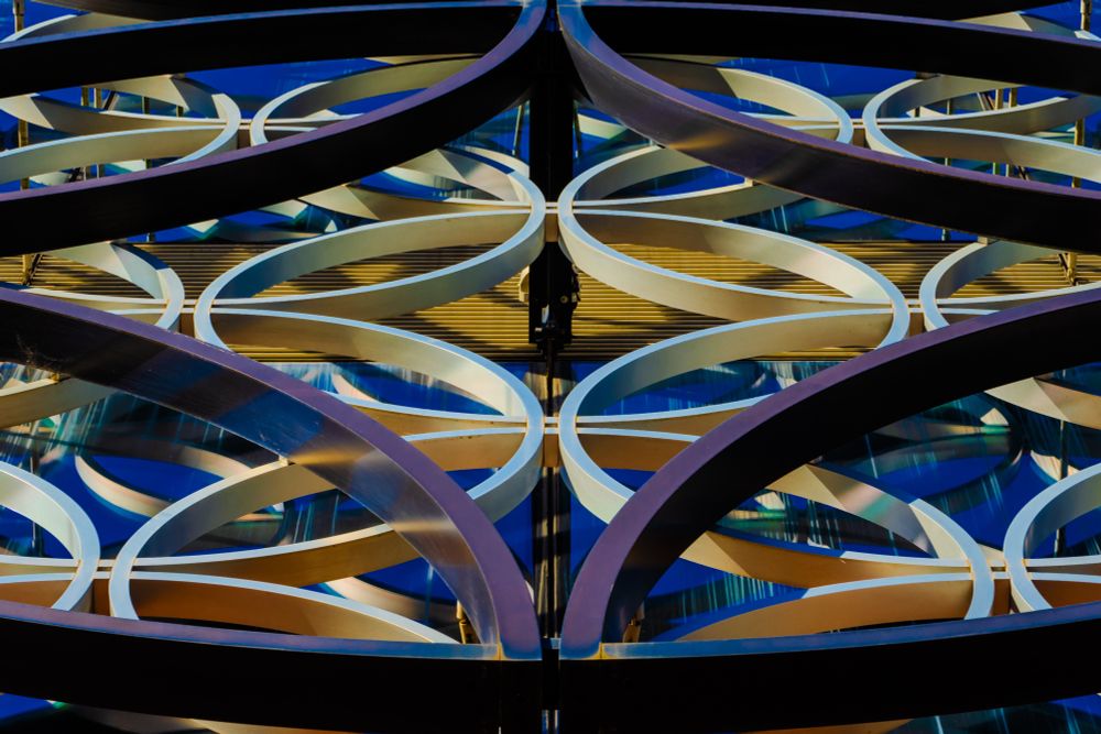 Untitled #141 by Atmos. A photograph of interlaced geometric patterns.
