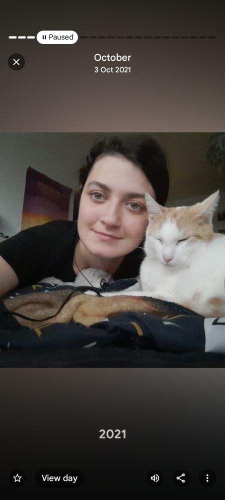 Ein Bild von 2021, dass mich mit Fred zeigt. 