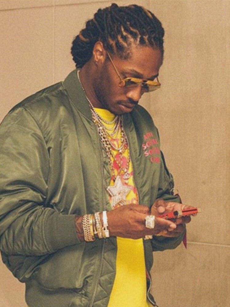 Future (the rapper) texting