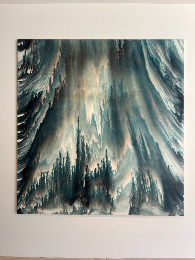 tableau abstrait fait de marbrures/coulures bleues et grises (Bernard Frize)