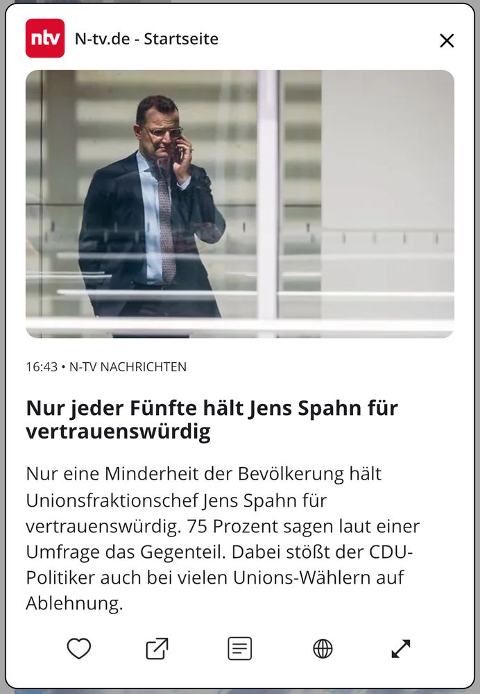 N-TV NACHRICHTEN
Nur jeder Fünfte hält Jens Spahn für vertrauenswürdig
Nur eine Minderheit der Bevölkerung hält Unionsfraktionschef Jens Spahn für vertrauenswürdig. 75 Prozent sagen laut einer Umfrage das Gegenteil. Dabei stößt der CDU-Politiker auch bei vielen Unions-Wahlern auf Ablehnung.
