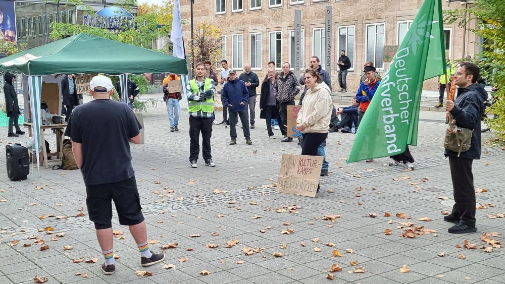 Redn*innener berichten von Lebensverbesserungen und -rettungen (!) durch das MedCanG!
