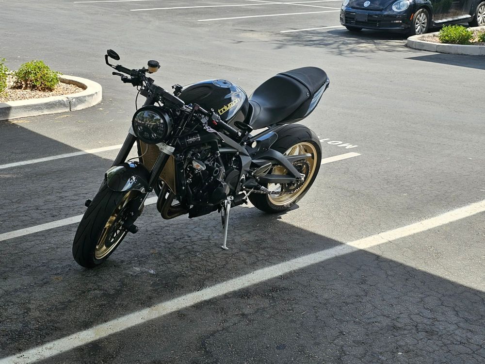 2012 street triple r 675cc