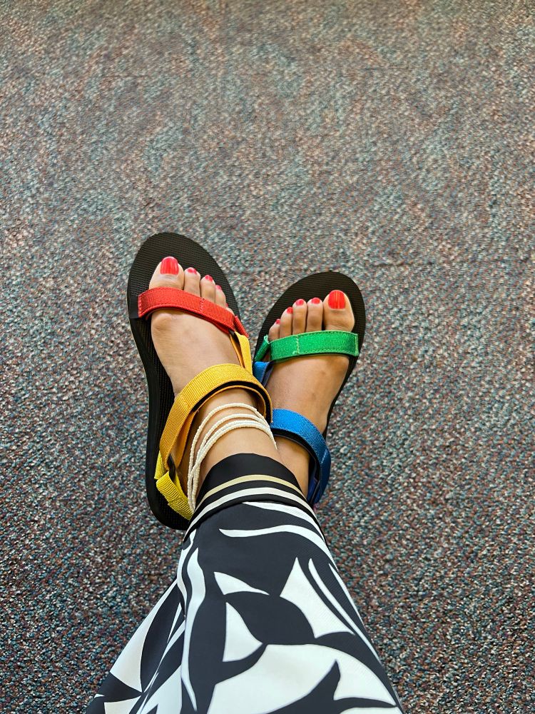 Tevas sandals in colors of the pride flag, queer n comfy at the same damn time! 🏳️‍🌈