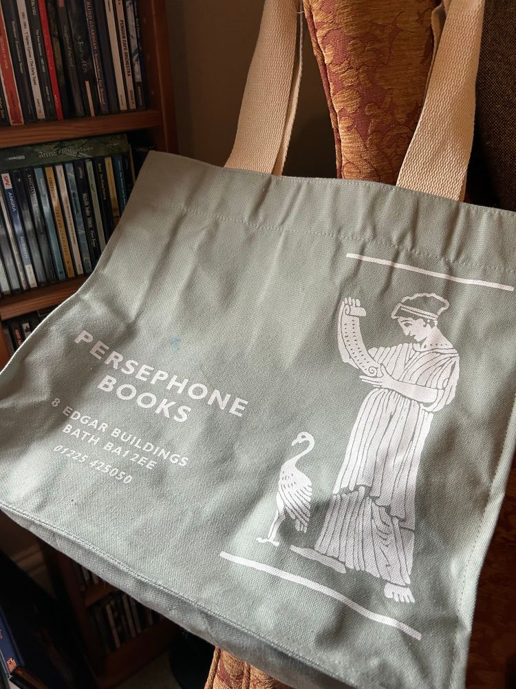 Persephone Booksのトートバッグ